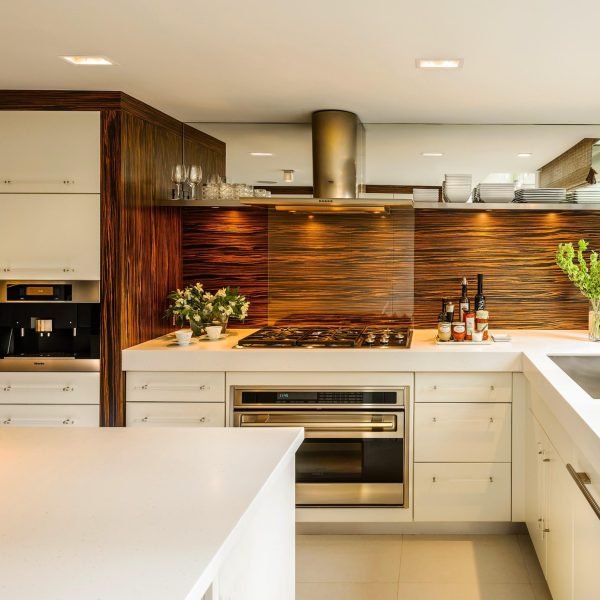 contemporary-kitchen-designs-ideas-for-new-modern-kitchen-cabinet-designs-built-in-oven-and-large-modern-sink-and-wooden-backsplash-designs